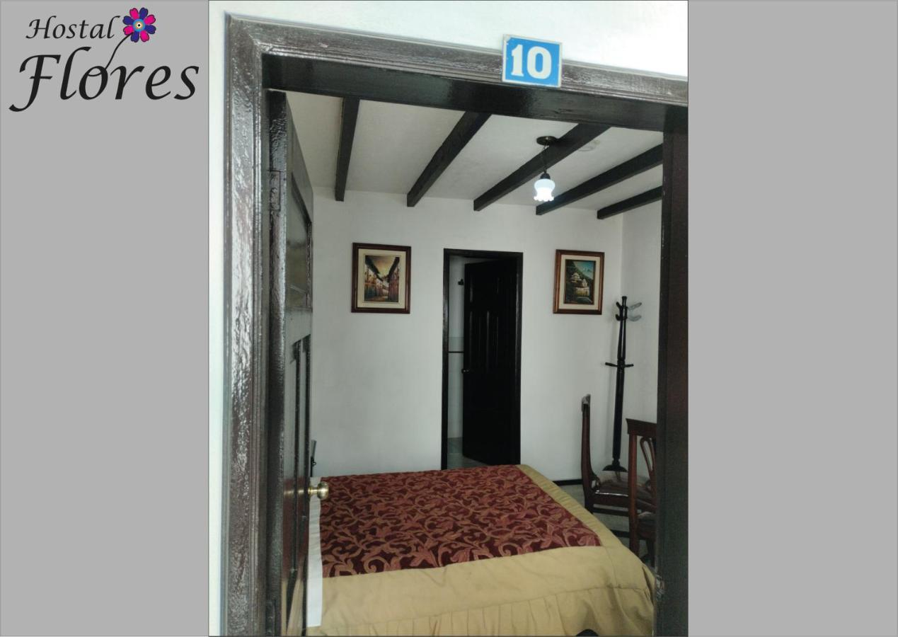 Flores Hostal Quito